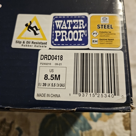 Women's. Durango Maverick. Steel toe boots. - Picture 4 of 6